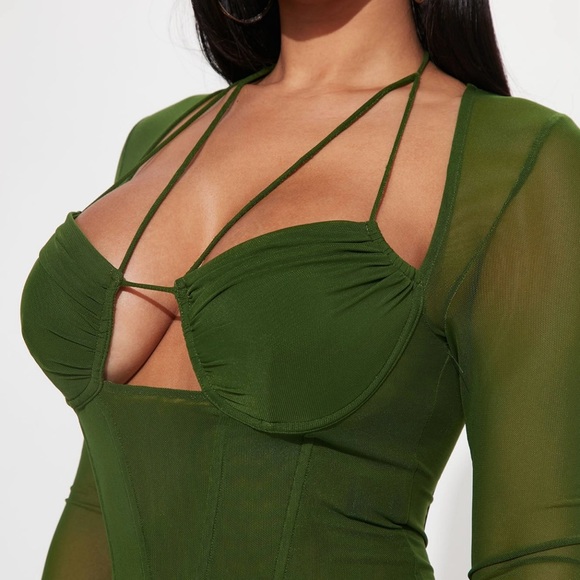Elegant Green Sheer Women's Top - Picture 3 of 7